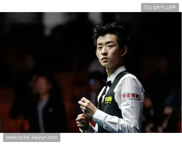 吴宜泽与希金斯创决赛最大年龄差，新老对话引关注