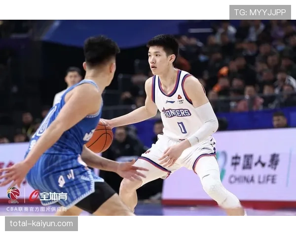 “四川金强采用“乔丹法则”式防守，重点消耗对方外援体能”